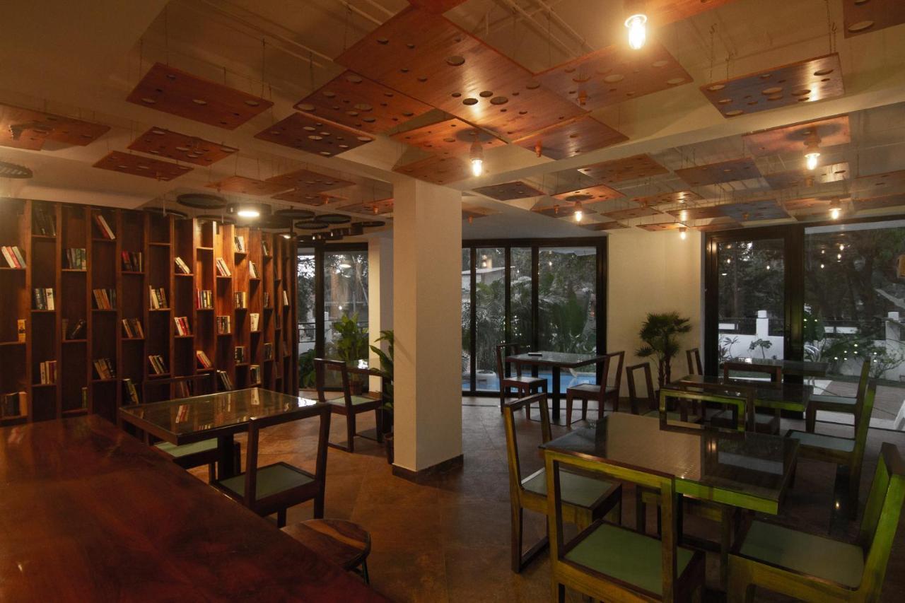 Half Hotel Калангуте Екстериор снимка